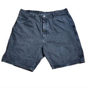 Wrangler men's Jean shorts.       T31